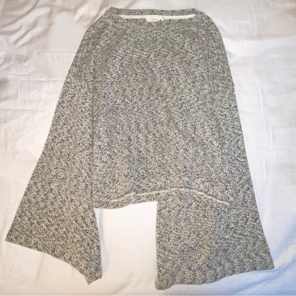 LUSH. Size: Medium
